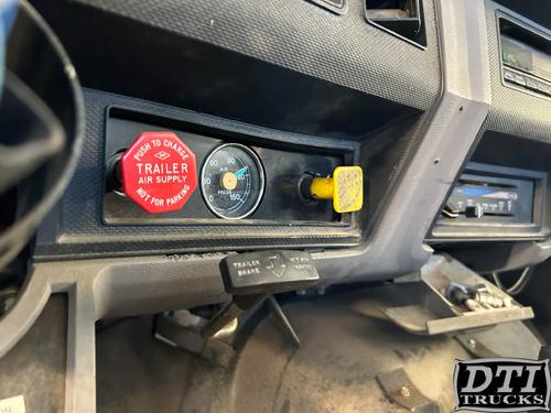 FORD F800 Dash Assembly