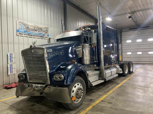 Kenworth W900L