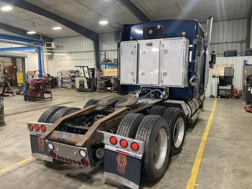 Kenworth W900L