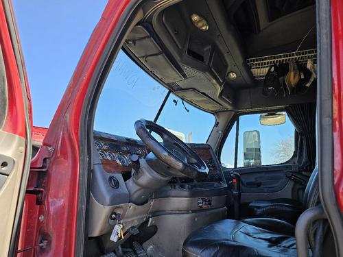 Freightliner CASCADIA