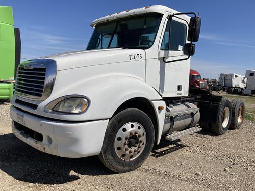 Freightliner COLUMBIA 120