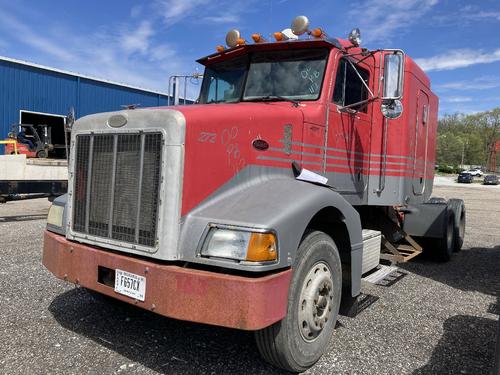 Peterbilt 385