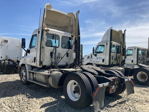 Freightliner CASCADIA