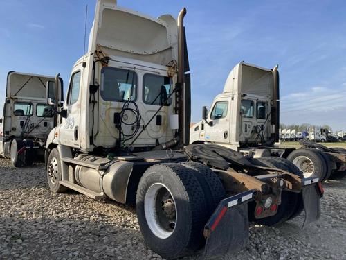 Freightliner CASCADIA