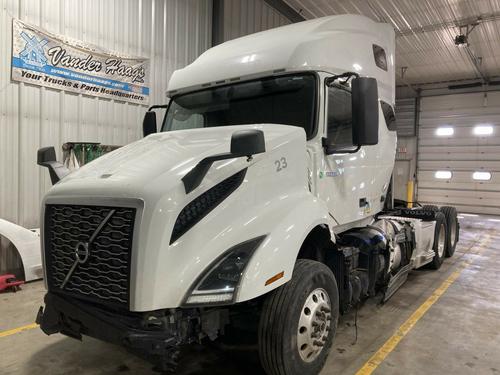 Volvo VNL