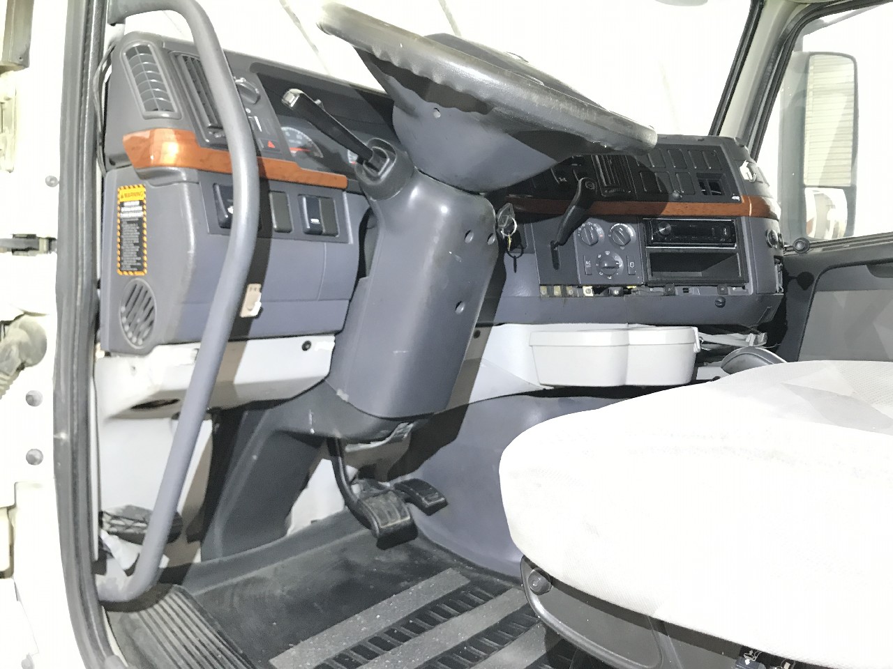 Volvo VNL