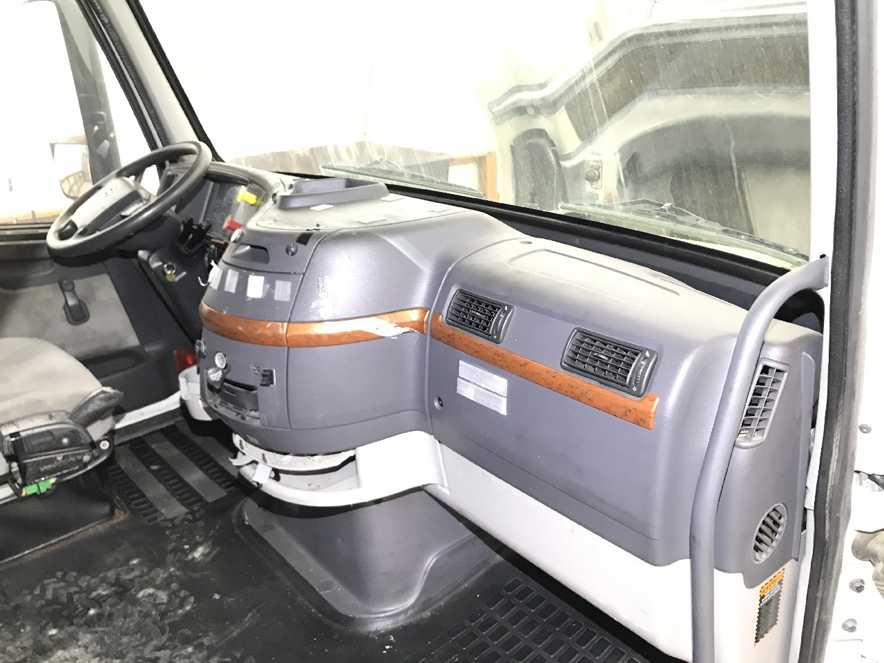 Volvo VNL