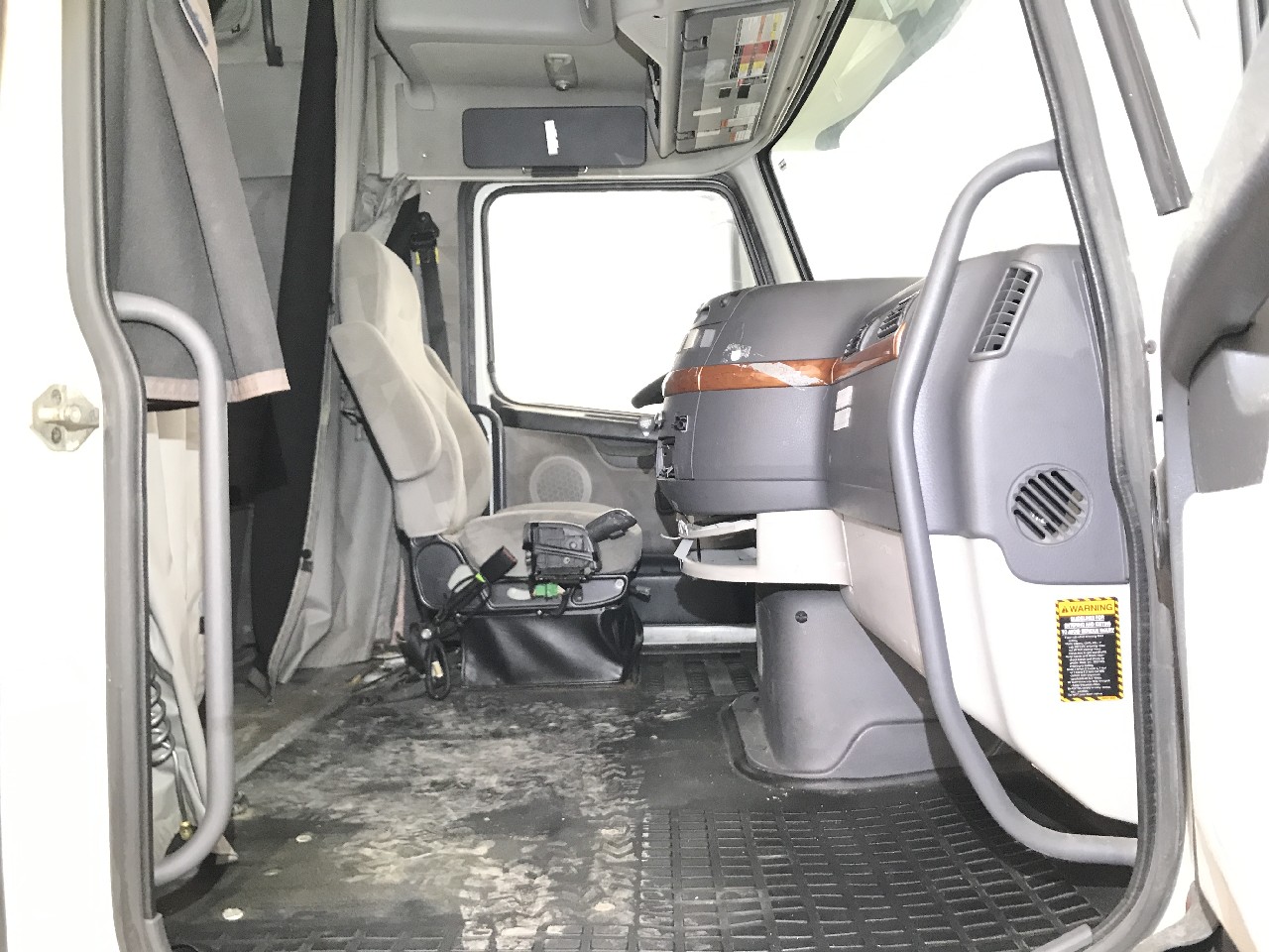 Volvo VNL