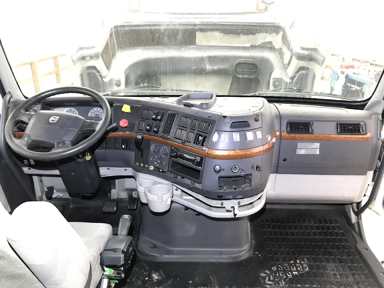 Volvo VNL