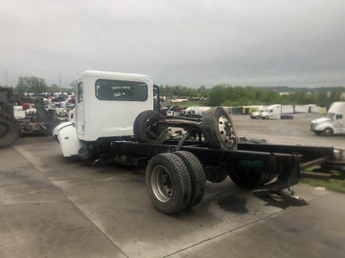 Peterbilt 325