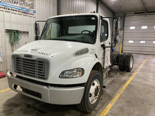 Freightliner M2 106