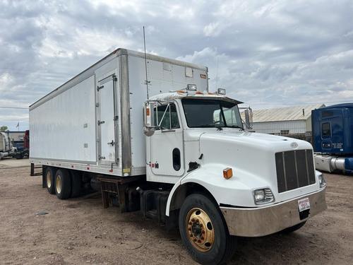 Peterbilt 330