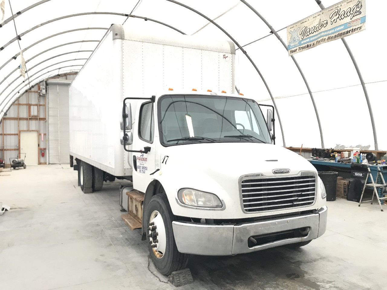 Freightliner M2 106