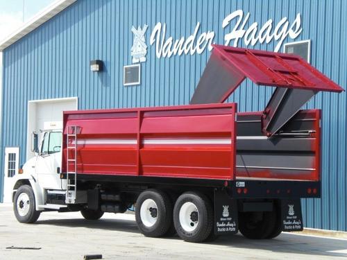 FREIGHTLINER FL80