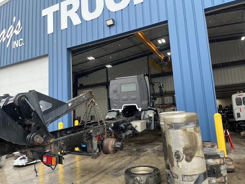 Peterbilt 220 COE