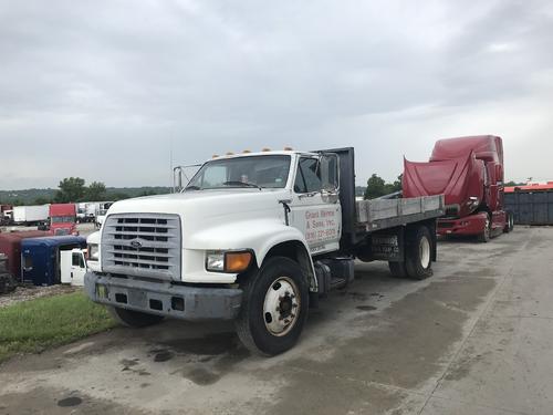 Ford F700