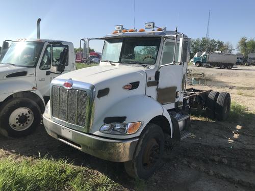 Peterbilt 335