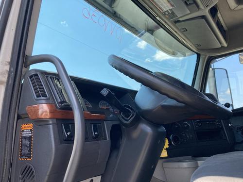Volvo VNL