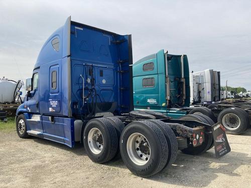 Freightliner CASCADIA