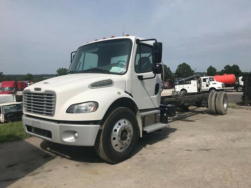 Freightliner M2 106