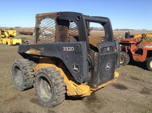 JOHN DEERE 332D