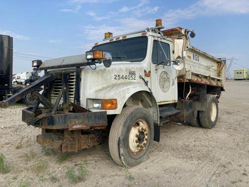 International 4900