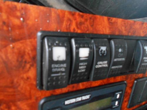 WESTERN STAR 4900SFA