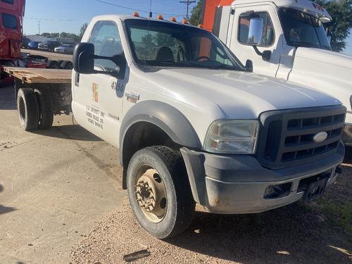 Ford FORD F550SD PICKUP