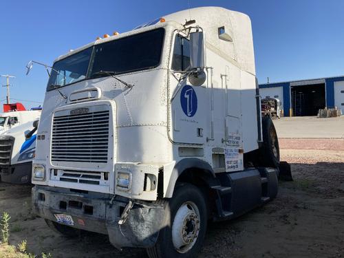 Freightliner FLB