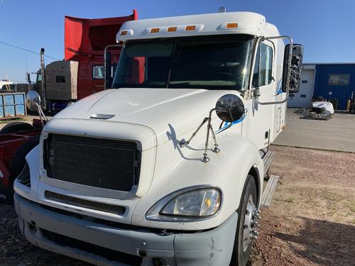 Freightliner COLUMBIA 120