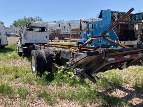 Freightliner M2 106