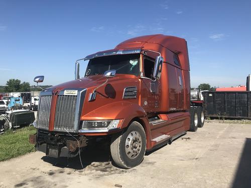 Western Star Trucks 5700