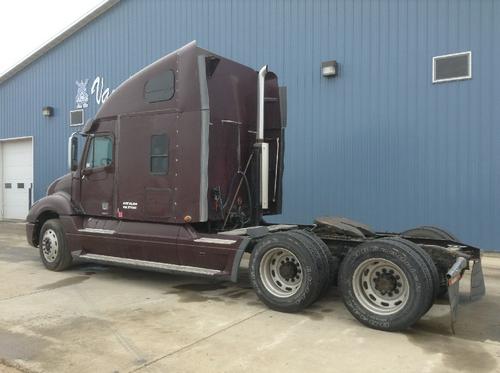 FREIGHTLINER COLUMBIA 120