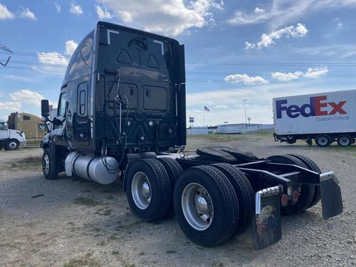 Freightliner CASCADIA