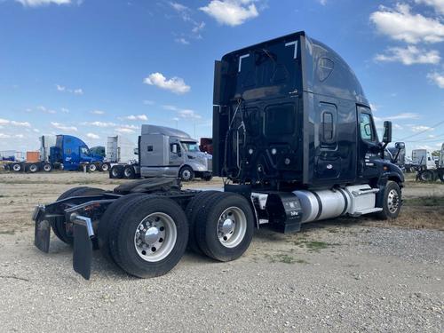 Freightliner CASCADIA