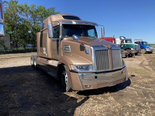 Western Star Trucks 5700