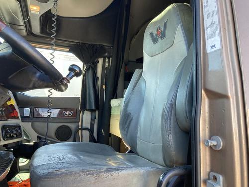 Western Star Trucks 5700