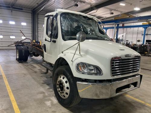 Freightliner M2 106