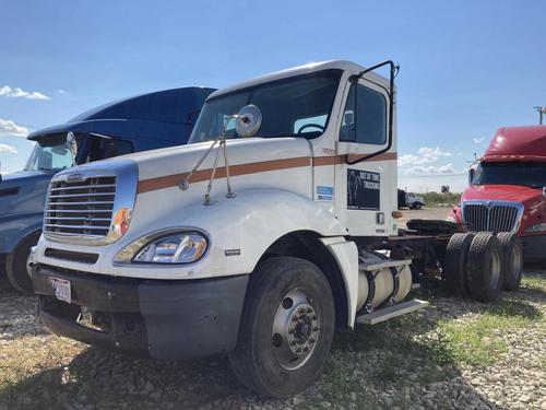 Freightliner COLUMBIA 120