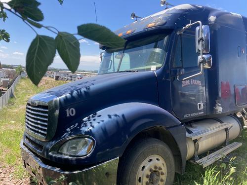 Freightliner COLUMBIA 120