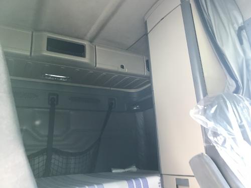 Freightliner CASCADIA