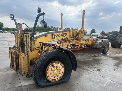 Volvo G746B