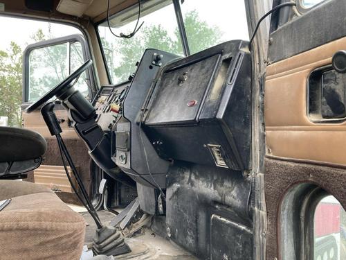 Peterbilt 377
