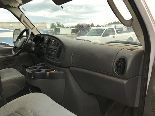 Ford E350 CUBE VAN