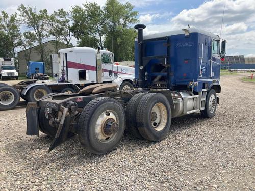 Freightliner FLT