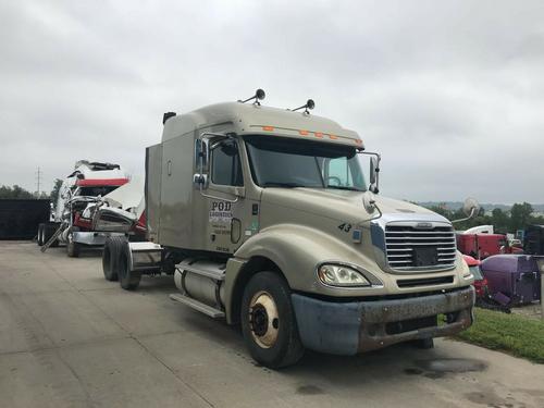 Freightliner COLUMBIA 120