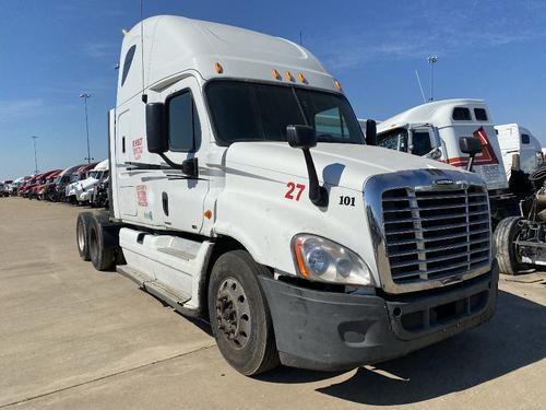 FREIGHTLINER CASCADIA 125