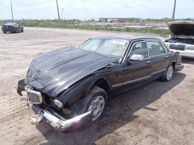 JAGUAR XJ8