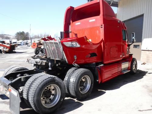 PETERBILT 587