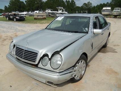 MERCEDES-BENZ MERCEDES E-CLASS